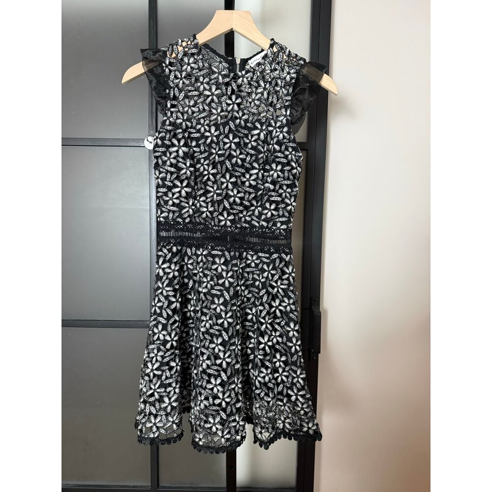 Karina Grimaldi Floral Lace Ruffle Sleeve Dress Size XS